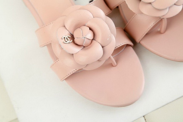 CHANEL Slippers Women--064